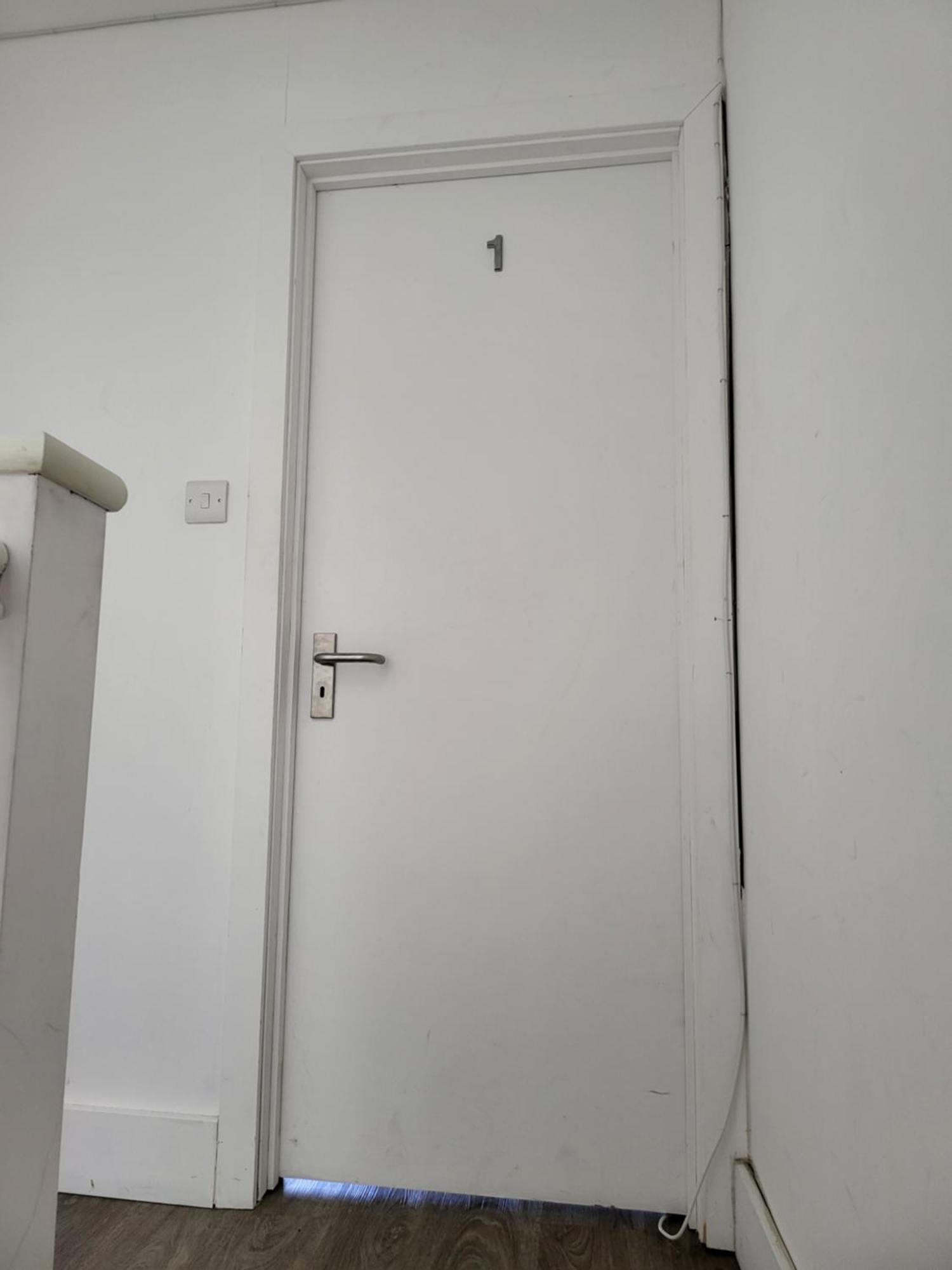 Private Room Near Central Ideal For City Explorers ロンドン エクステリア 写真